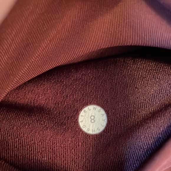 Lululemon Play Off the Pleats Pant - Sz 8 - Picture 3 of 3